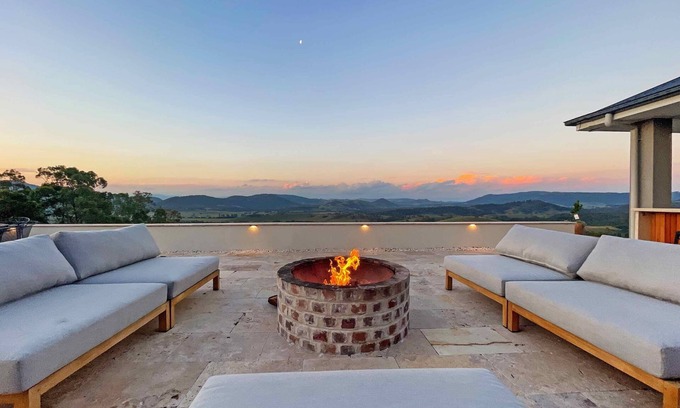 Glendon Brook Maison | Tangory Rise - The most amazing view!