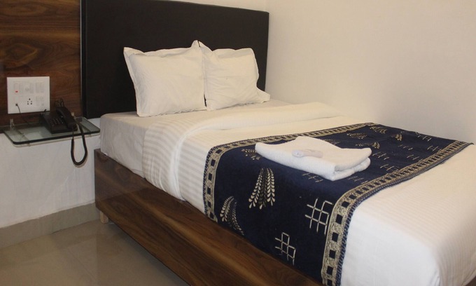 Sakinaka Maison | Tanvi Guest House