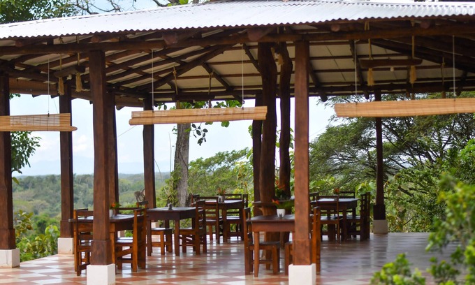 Tarcoles Chalet De Ski | Tarcoles Birding Lodge