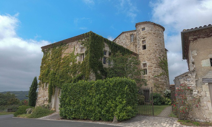 Aiguelèze Maison | TARN, PRES DE CORDES SUR CIEL, PETIT CHATEAU FAMILIAL ET SA PETITE MAISON