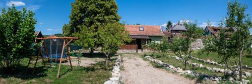 Sirok Appartement | TarnApartman