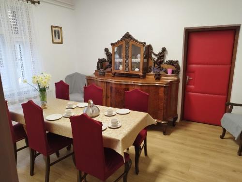 Tazlar Maison | Tartós Szegfű Vendégház, Magánszállás