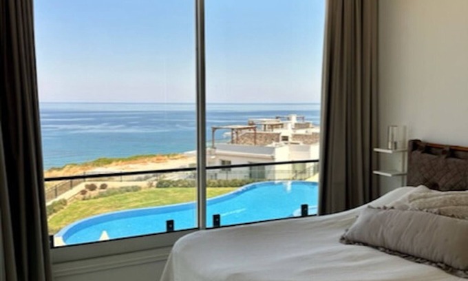 Bahceli Appartement | Tasteful apartment with immaculate seaview