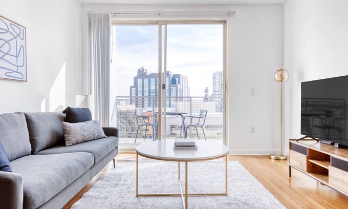 Little Tokyo Appartement | Tasteful Downtown 1BR w/ Pool, W/D & Gym, near Museums, by Blueground