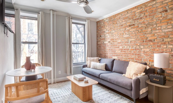 Nolita Appartement | Tasteful Nolita 1BR w/ W/D, nr SoHo, by Blueground