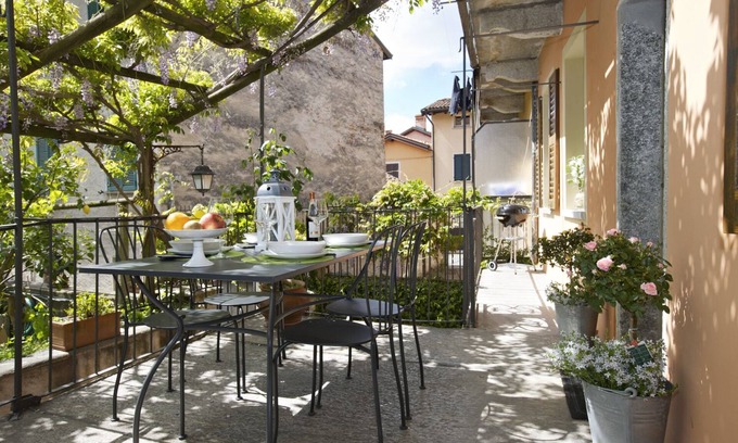 Pallanza Appartement | Appartement de 3 pièces meublé avec goût avec terrasse et balcon