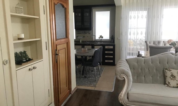 Alacati Appartement | Tatil yapabileceğiniz konforlu bir ev