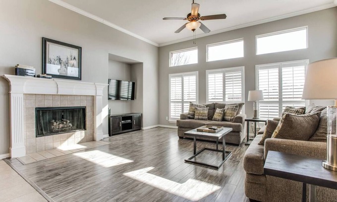 Stewart Creek Estates Maison | Maison meublée 3BR / 2BA à West Frisco près de Legacy / Liban