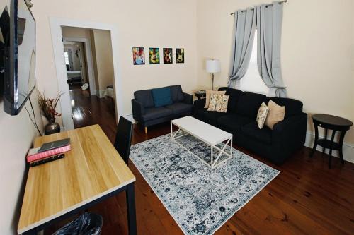 East Riverside Maison | Tchoup House One