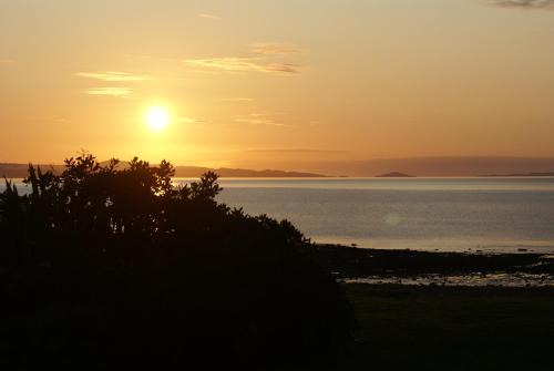 Te Puru Cabine | Te Puru Beach Lodge