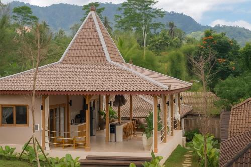 Sidemen Station Balnéaire | Tebola Villa Resort