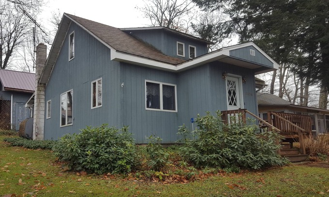 Canadohta Lake Cottage | Ted et Getaway Kay dans le magnifique lac Canadohta, PA