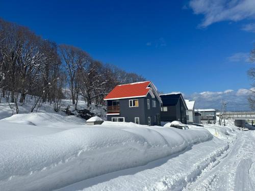 Teine Maison | Teine red house手稻红房子