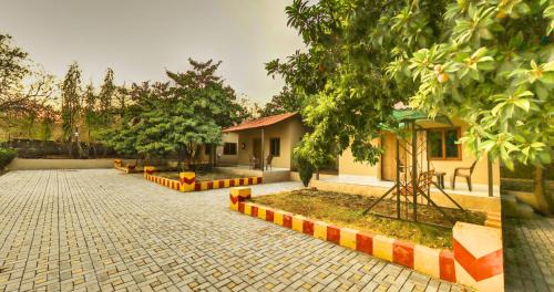 Mendarda Station Balnéaire | Tejas Gir Villa
