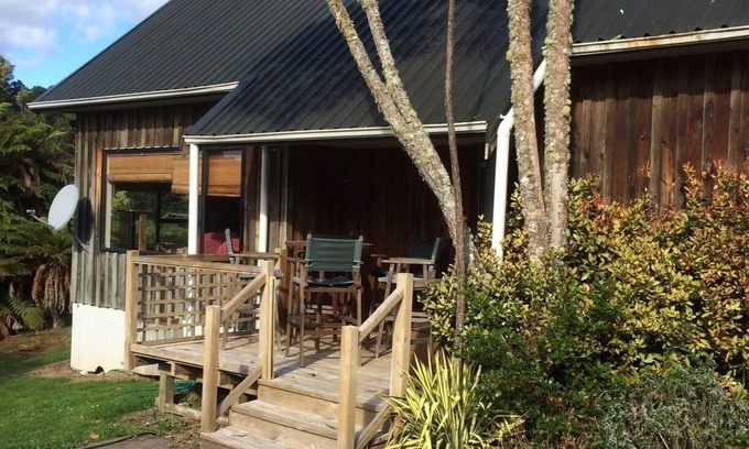 Raurimu Chalet De Ski | Tekoa Lodge a truely beuatiful location , that is quiet, secluded and private .