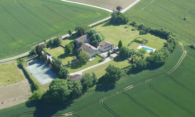 Marsolan Maison | Commanderie de templiers (12ème Siècle), 7 chambres , Piscine tennis, chapelle