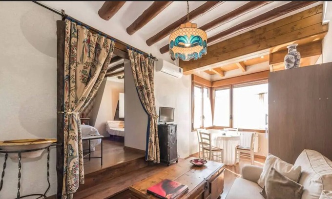 Adahuesca Appartement | Maison Tempranillo à Adahuesca