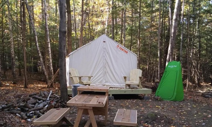 Hollis Center Autre | Tentrr Signature Site - Deerwander Camp B