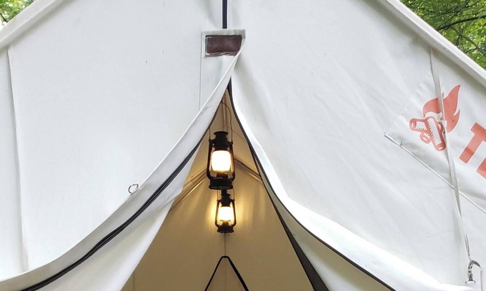 Loyalton Location De VR | Tentrr Signature Site - Glamp Hollow