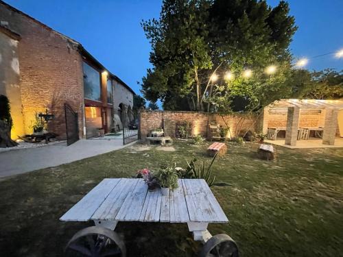 Este Maison | TENUTA BORGATO MORELLI