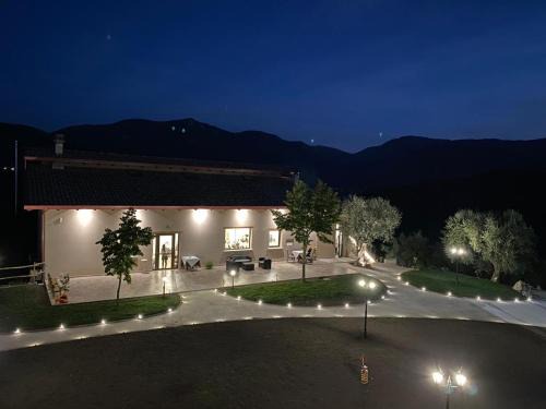 Pertosa Maison | Tenuta Morrone