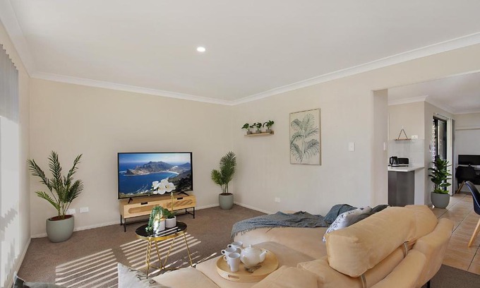 Eight Mile Plains Maison | Terbium Sanctuary