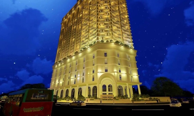 Phuong 8 Copropriété | Terra Royal Apartment D3 - 1 2 BR at City Center