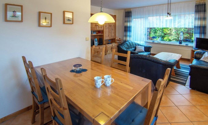 Westeraccumersiel Maison | Terraced house Nordlicht in a quiet residential area