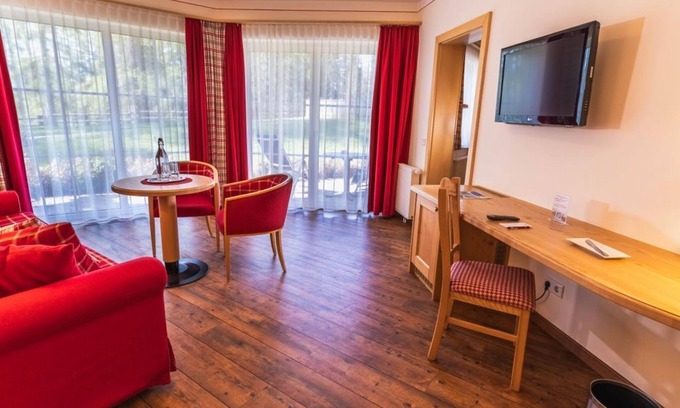 Ramsau am Dachstein Maison | Terrasse-suite, Dusche und WC, HP, Kurz - Hotel Lindenhof