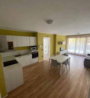 Ponte Arche Appartement | Terrazza sul Parco