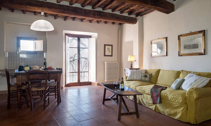 Pergine Valdarno Appartement | Terrazzina est un charmant appartement au Castello di Montozzi