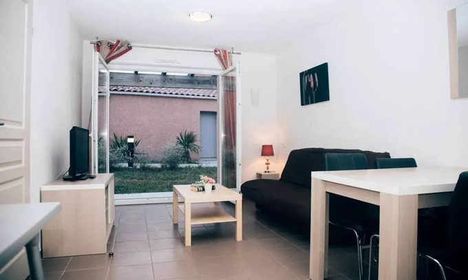 Saint-Christol Villa | Villa 2 Pièces 4 Personnes