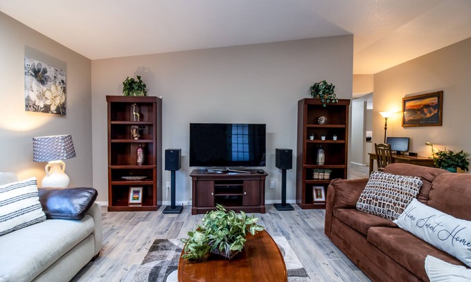 Sierra Vista Maison | Territorial Oasis 3BR/2BA centrally located in Sierra Vista