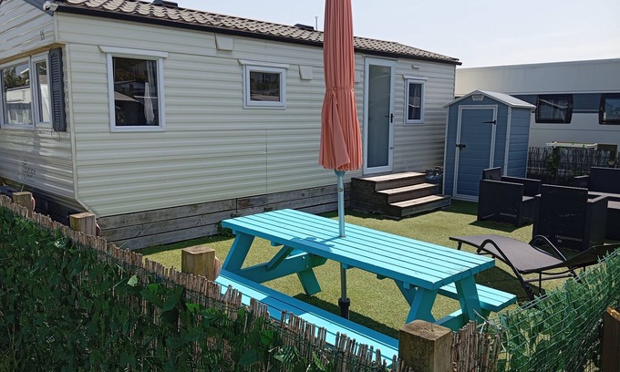 IJmuiden Chalet De Ski | Terry Dimension: 7.50 x 3.10 Chalet