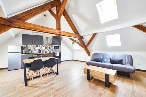 Thann Appartement | TH 102 Appartement F2 en duplex tout confort 1 à 3 personnes