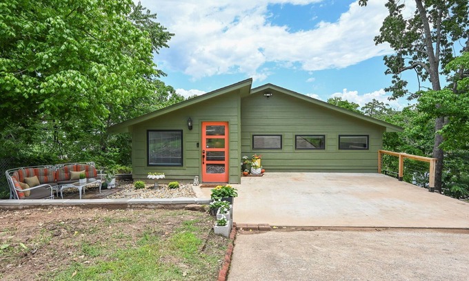 Eucha Maison | That 70's Lake Front Home w Dock 2-bedroom house, Hot Tub & Fire Pits in Eucha!