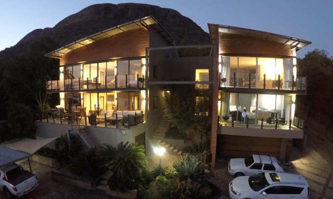 Schoemansville Appartement | Thatch View