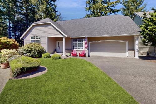 Port Orchard Maison | The 15th Hole Haven