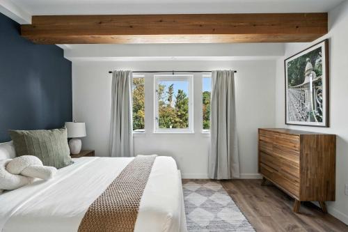 Kerns Maison | The Adelynn - New Luxury Build in Center of PDX