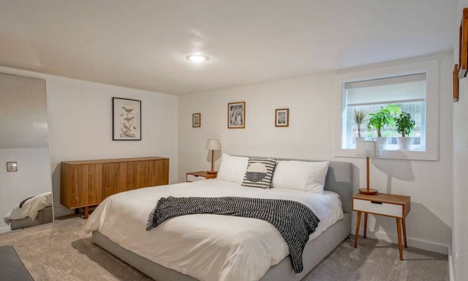 Alberta Copropriété | The Alberta Escape - 2br - Awesome Location!