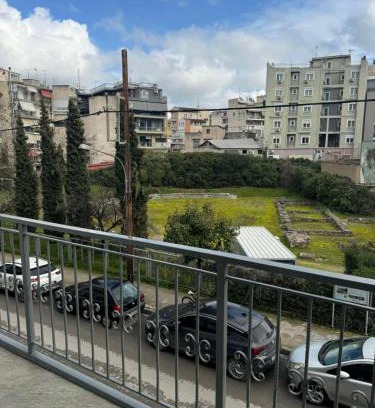 Larissa Appartement | The Ancient Theatron Luxury suites