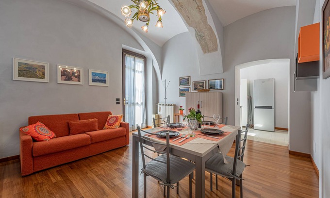 Langhe and Roero Appartement | L'Appartement « Old Cedar, centre-ville d'Alba