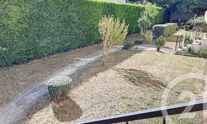 Provins Appartement | the Appart de la fontaine well hidden, 2min from the train station
