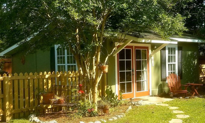 Wilmington Cottage | Le chalet est la maison idéale loin de chez vous!