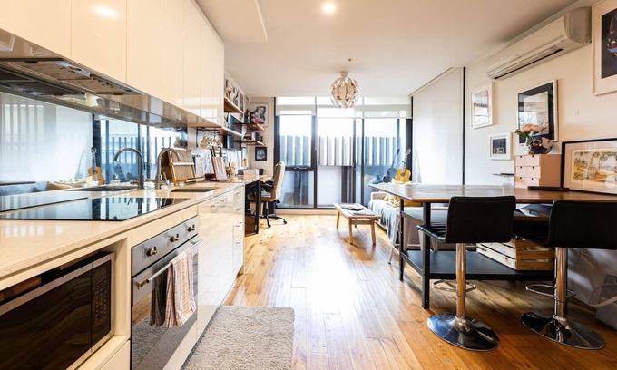 Brunswick East Appartement | The Artists Sanctuary A Coveted Lifestyle Abode