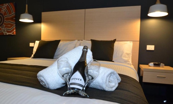 Goulburn Hôtel | The Astor Suites