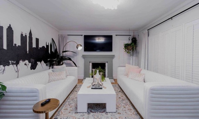 Jefferson Park Maison | The Atlanta Cottage! A unique ATL immersive experience! 10 min from downtown!