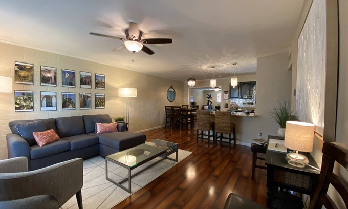 Southwest Village Maison | The Avenue-Old Town Scottsdale