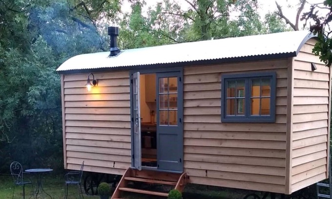 Steyning Maison | The Bakers Hut by Interhome