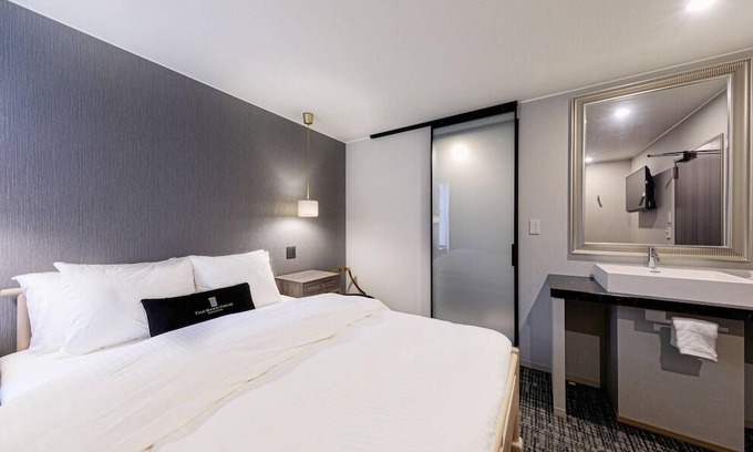 Taito Hôtel | The Barn Tokyo